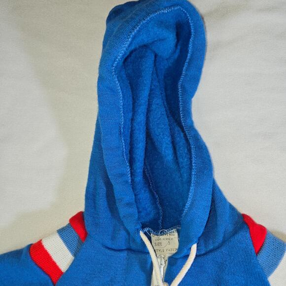 Blue Kids Matching Set with Red and White Accents - Picture 7 of 10